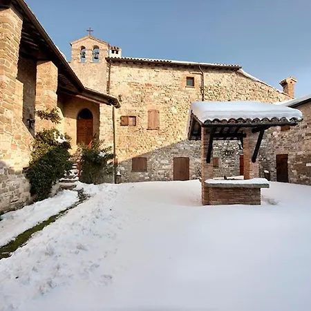 Abbazia Di Vallingegno ファームステイ グッビオ
